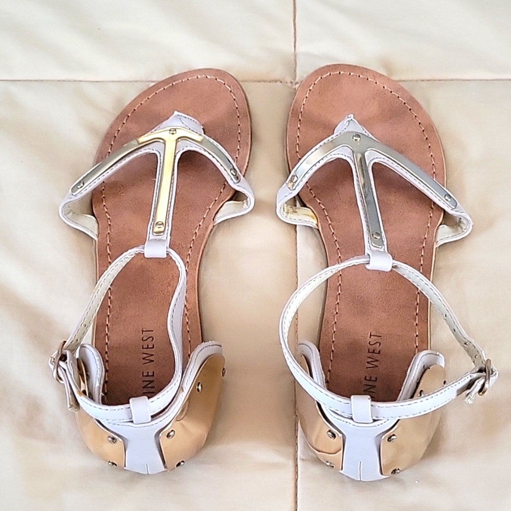 Nine West flat sandal